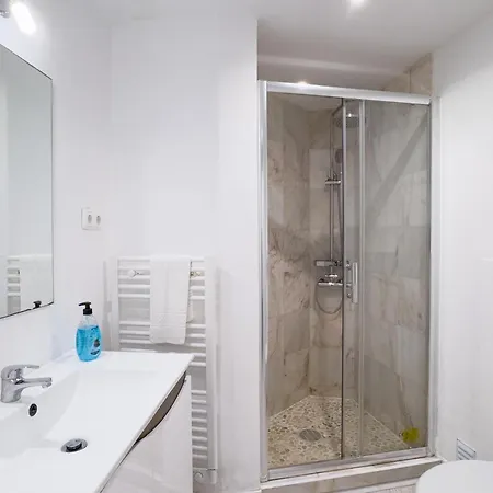 Retreat Steps From The Ocean #1953 * Luz